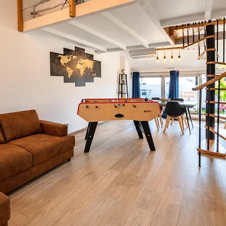 Equipe Au Centre De Appartement