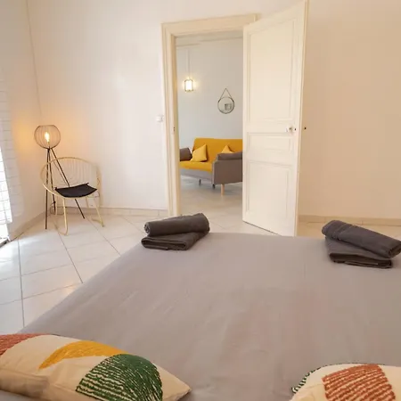 Equipe Au Centre De Appartement
