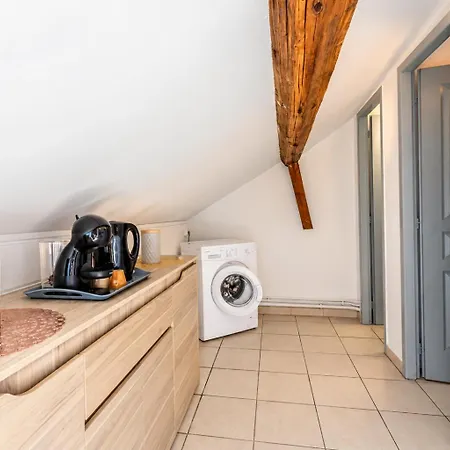 Appartement Equipe Au Centre De Béziers